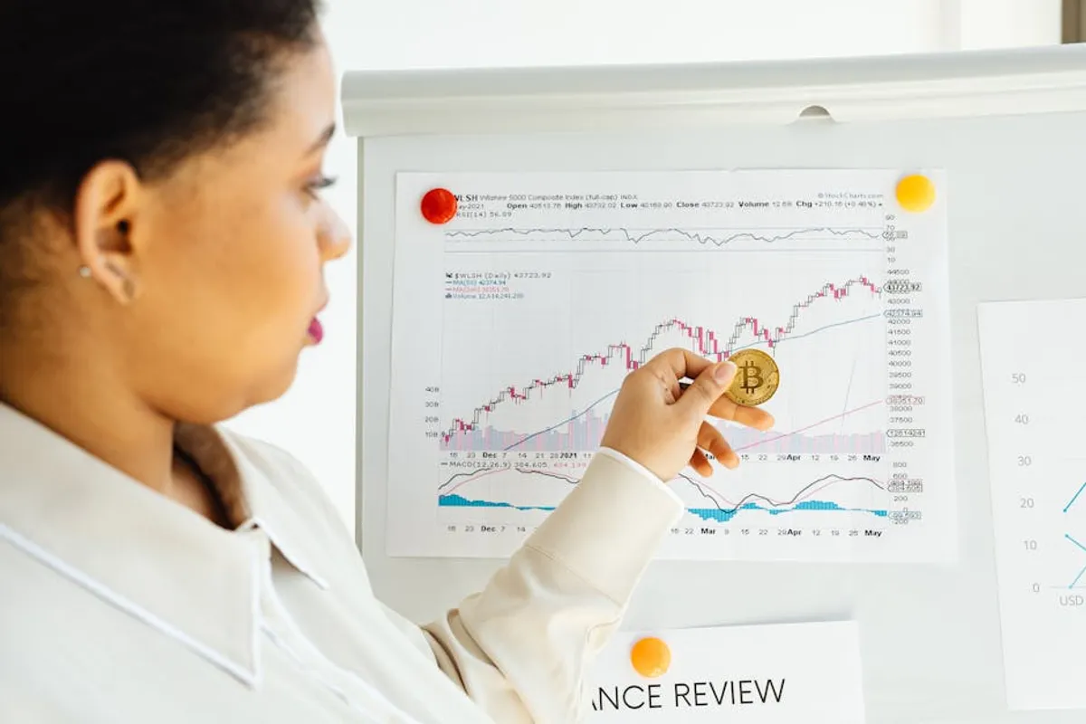 Bravenewcoin Review: What It Is, Features, Risks, and Alternatives