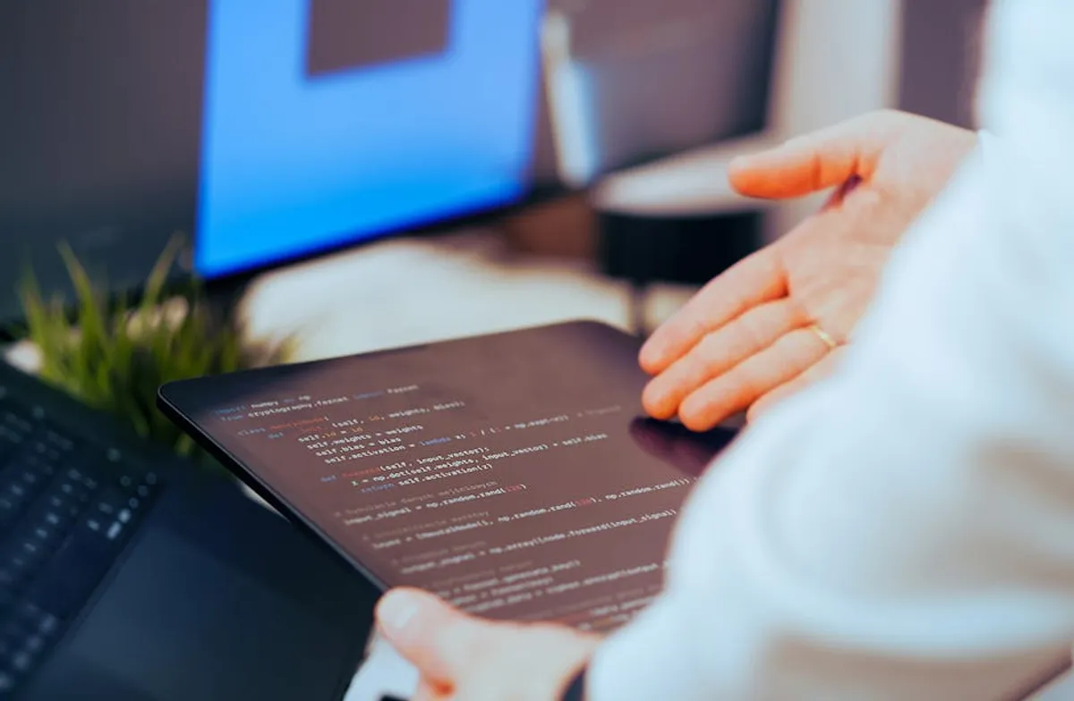 Myindiawire Review: What It Is, Features, Safety, and Alternatives